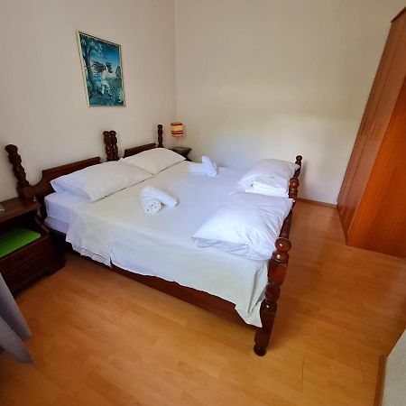 Apartments Silvana Trogir Buitenkant foto