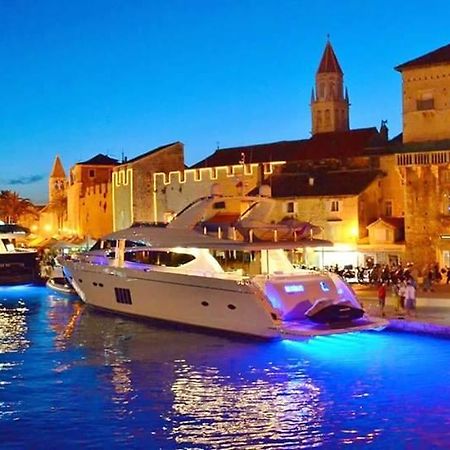 Apartments Silvana Trogir Buitenkant foto